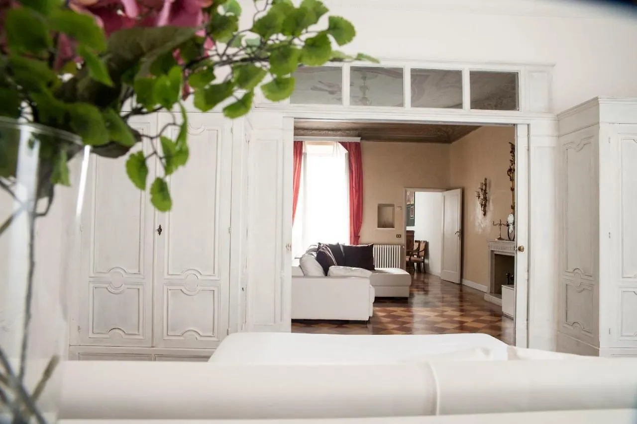 Luxury Flat In Florence Centre Daire